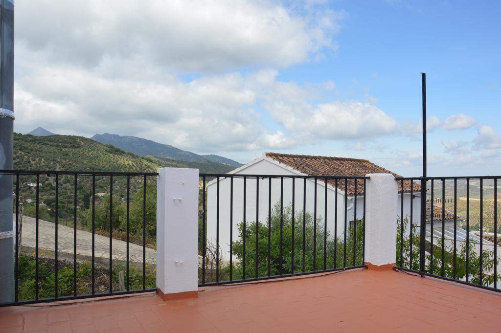 Casa Chiqui Villa Zahara De La Sierra Dış mekan fotoğraf