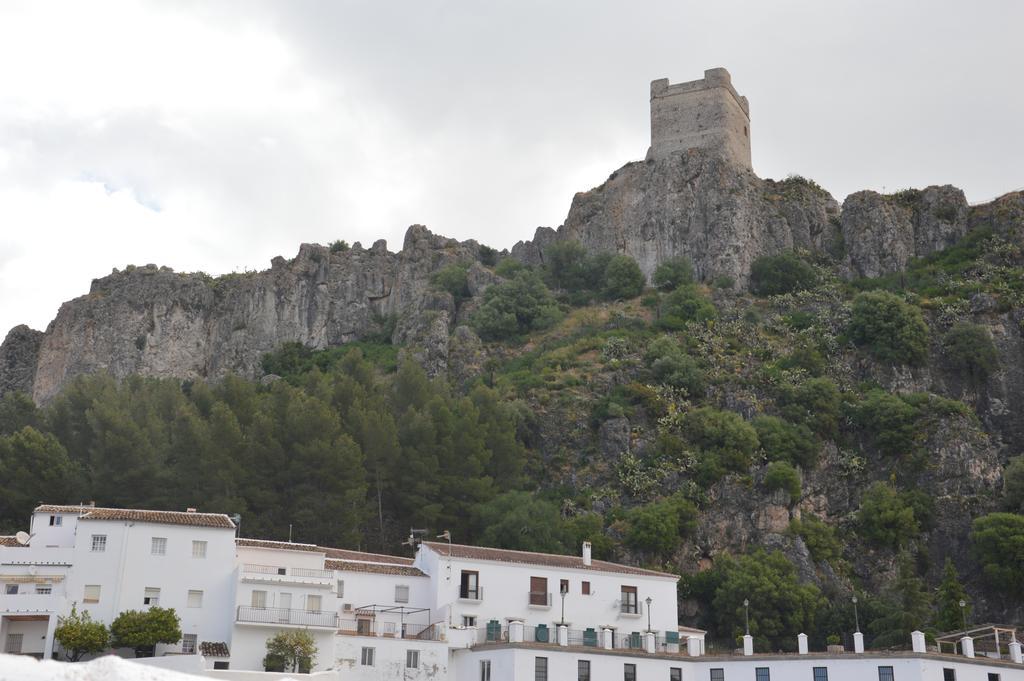 Casa Chiqui Villa Zahara De La Sierra Dış mekan fotoğraf