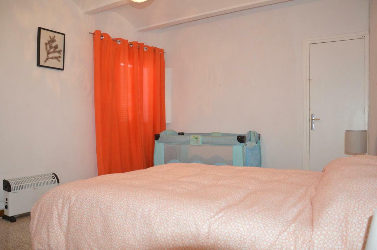 Casa Chiqui Villa Zahara De La Sierra Dış mekan fotoğraf
